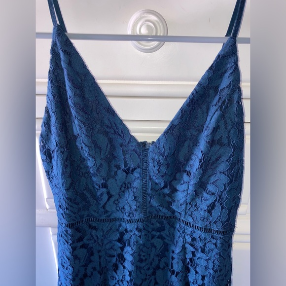 NWT ASTR the Label Navy Lace Dress - Picture 4 of 7